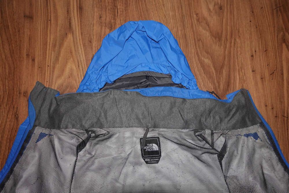 Geaca The North Face, Marimea L, Albastra, Stare buna