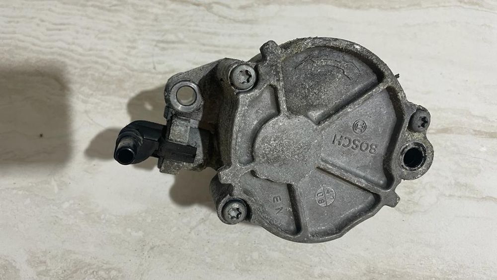 Pompa vacuum Mazda 3BL 1.6diesel an:2009 E4