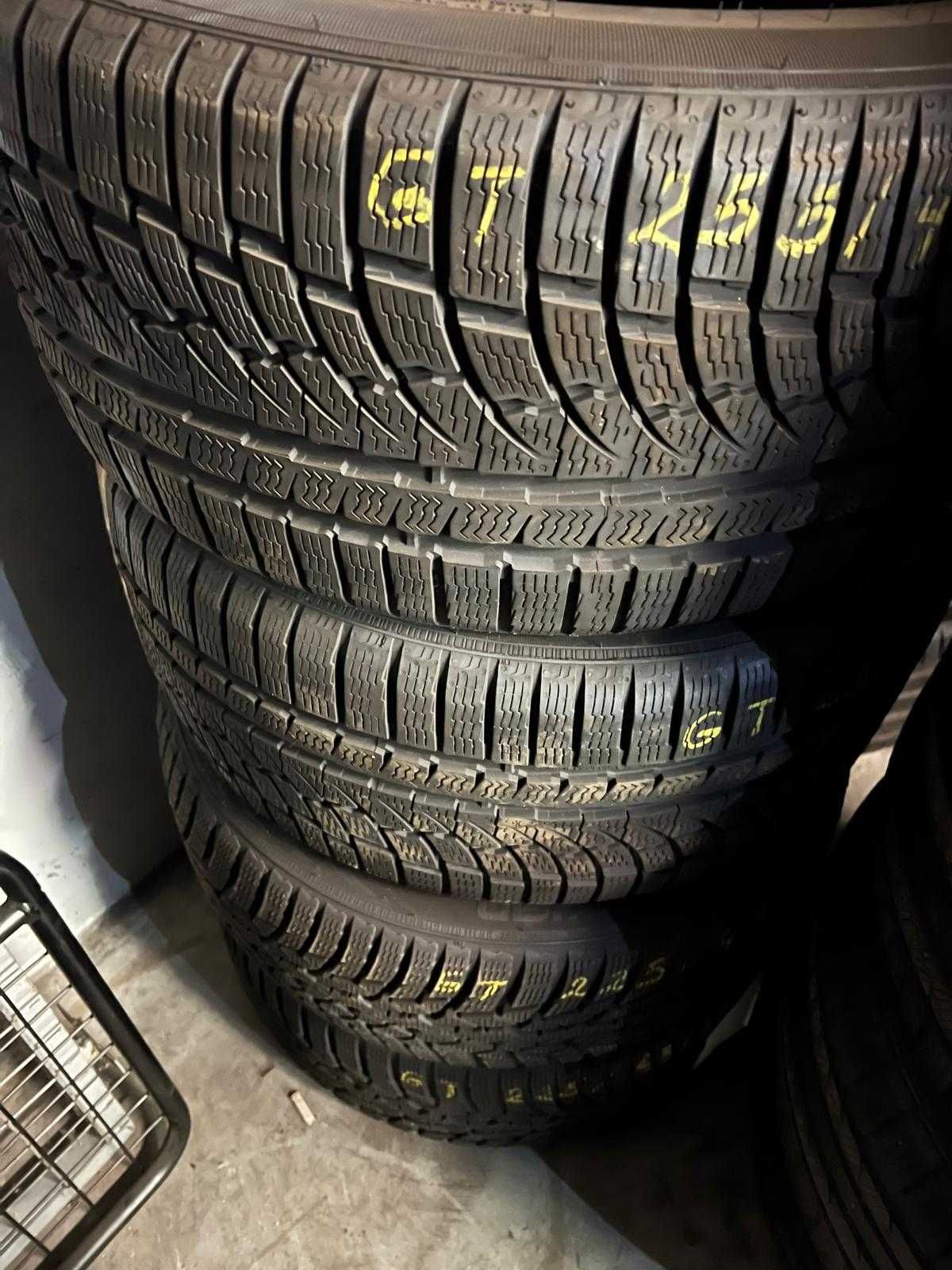Зимни гуми Спорт Пакет 225/45/19 - 255/40/19 Nokian Dot 19г 5мм