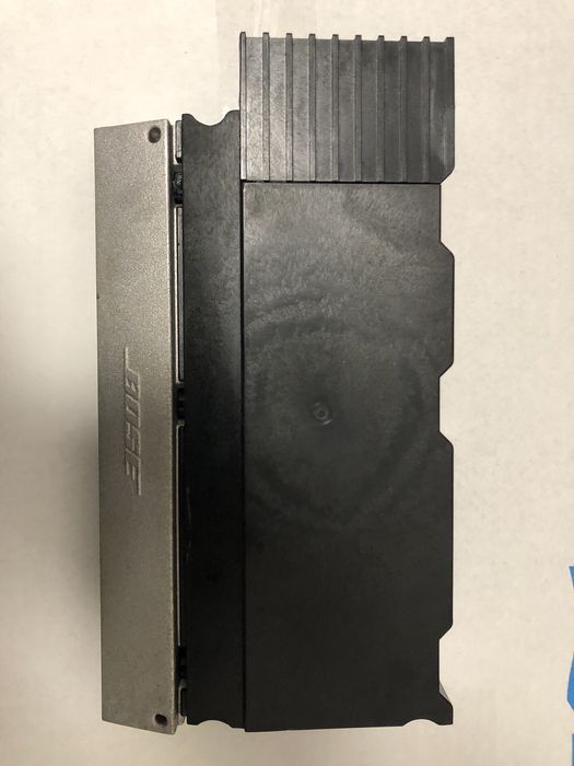 Amplificator sunet statie muzica Bose Audi Q7