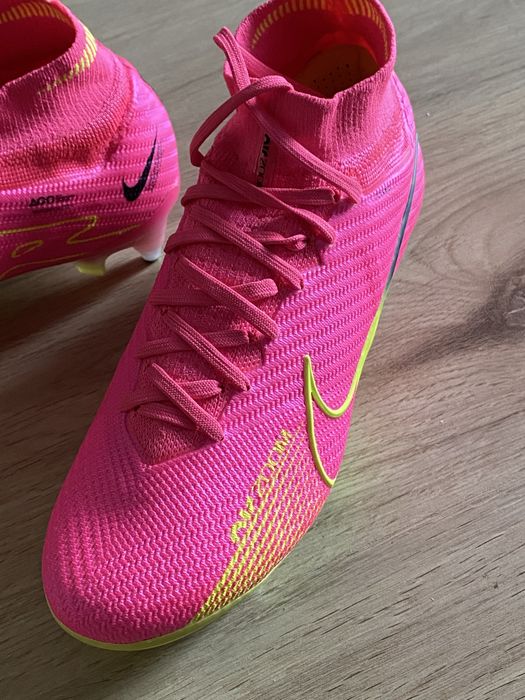 Nike mercurial zoom