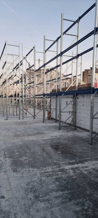 Rafturi metalice industriale pentru depozite