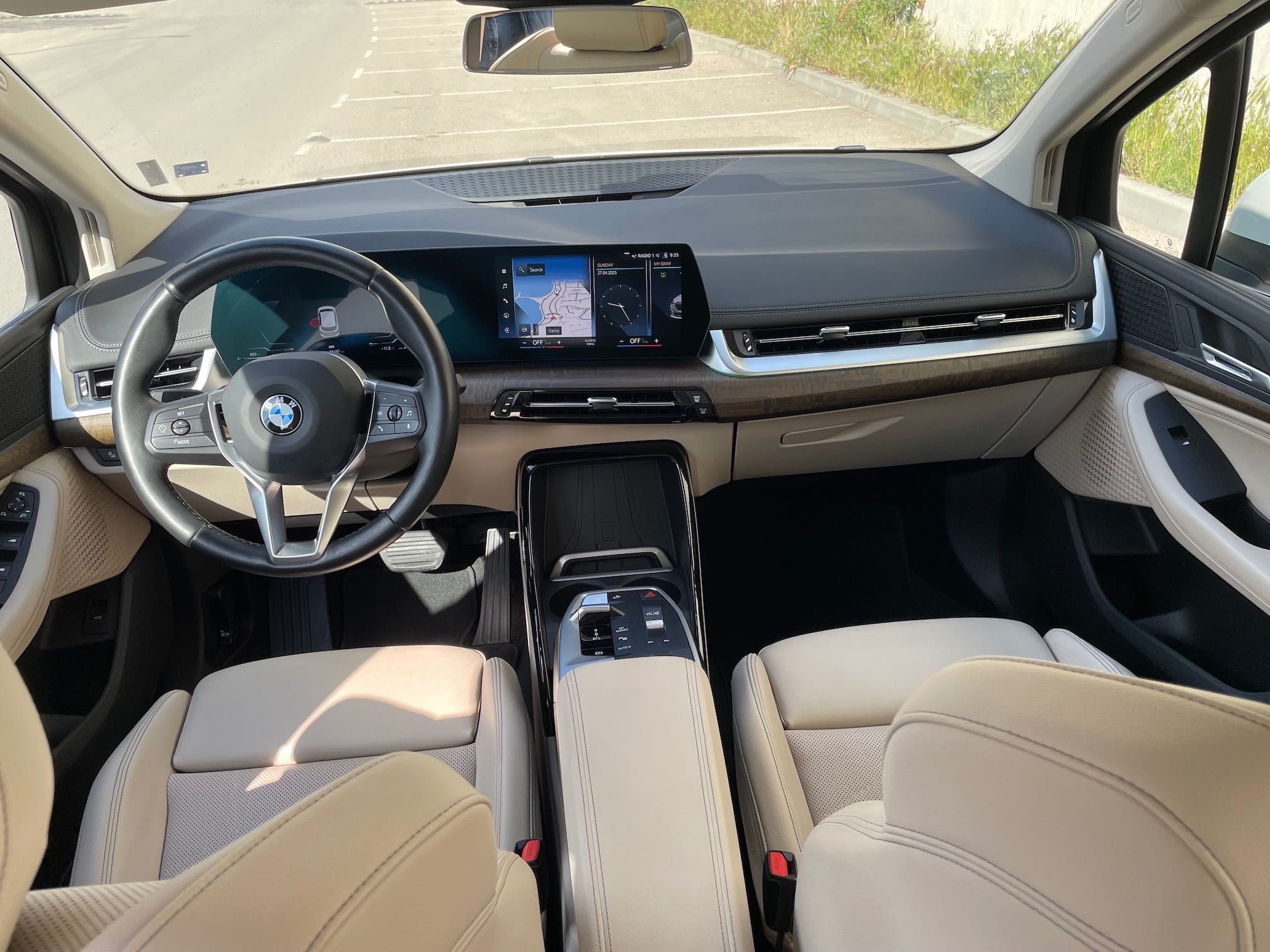 BMW 220i Active Tourer Steptronic Линия Luxury