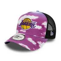 Sapca New Era a-frame trucker la lakers cloud all over print