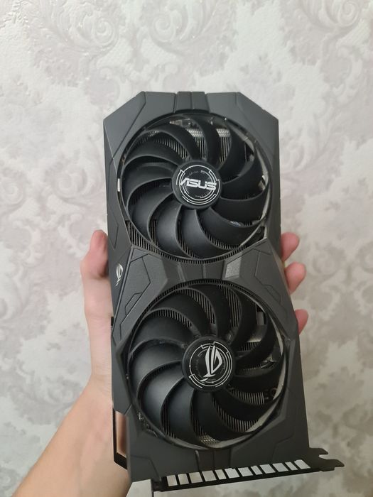 Продам Видеокарту