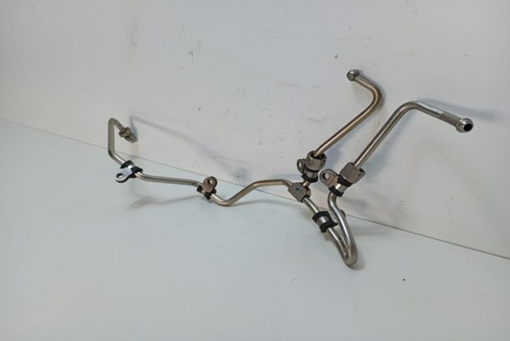 Conducta  presiune combustibil 06E127051T Audi A4 B8/8K seria