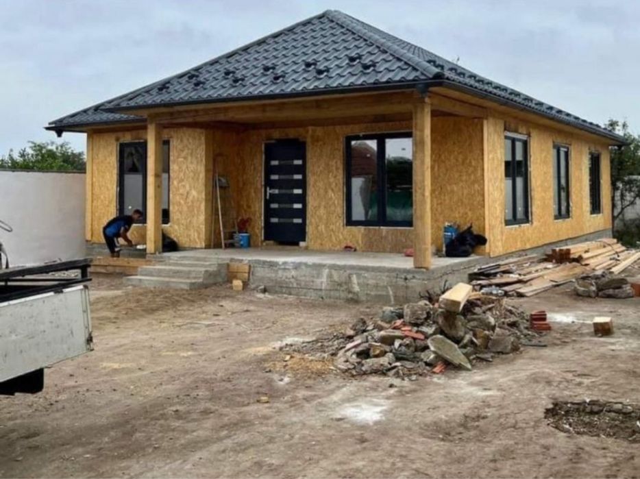 Vand case din lemn si pe structura metalica accept variante auto