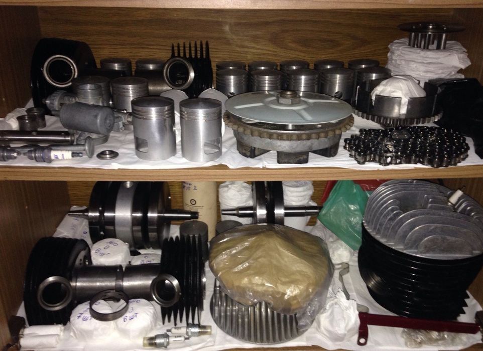 Ява новые и б/у запчасти Чехословакия продам дорого!!!