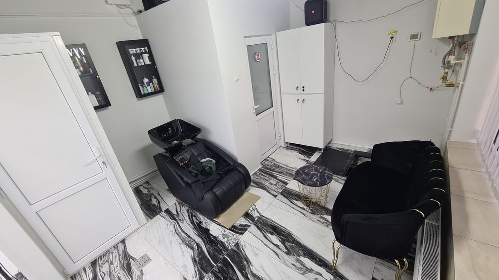 Inchiriez scaun frizerie