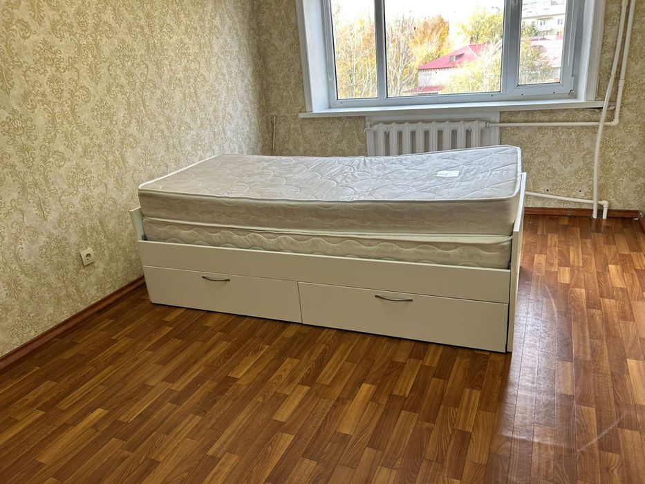 Срочно продам  кроват