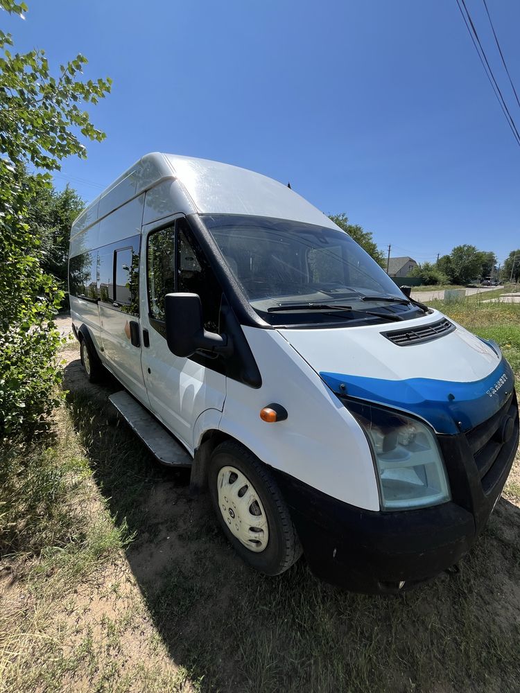 Ford transit продам в отличном состояний