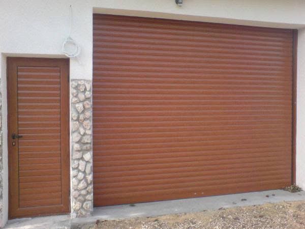 •Технически и строителни услуги•