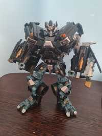 Transformers: Dark of the moon (dotm) Mechtech leader class ironhide