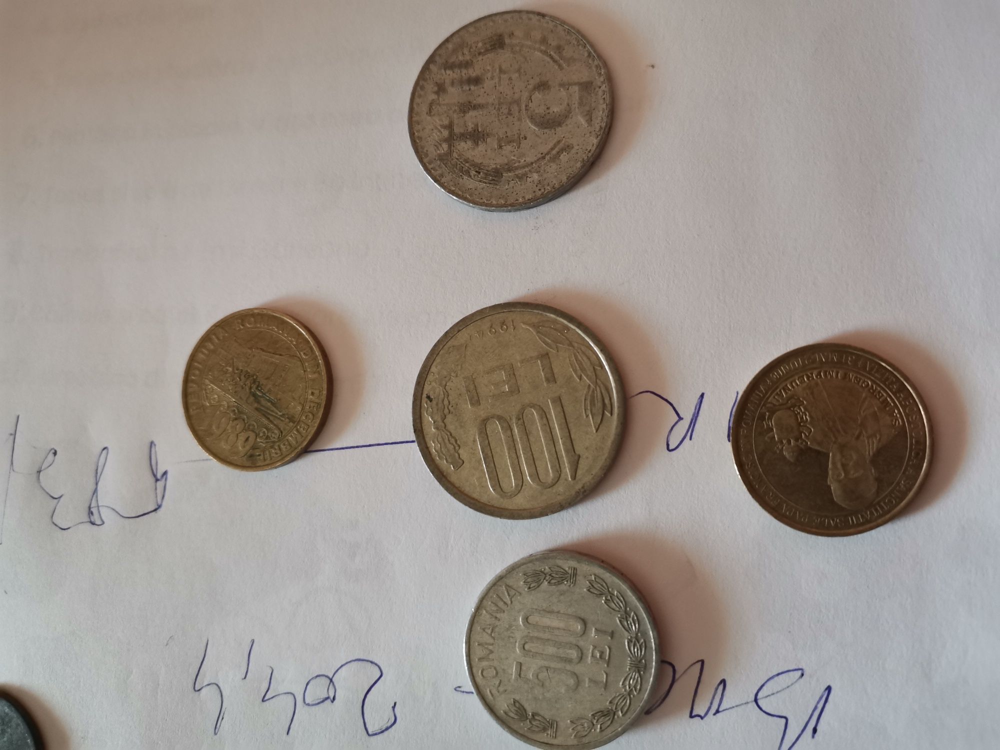 Lot 56 monede strainatate si Romania