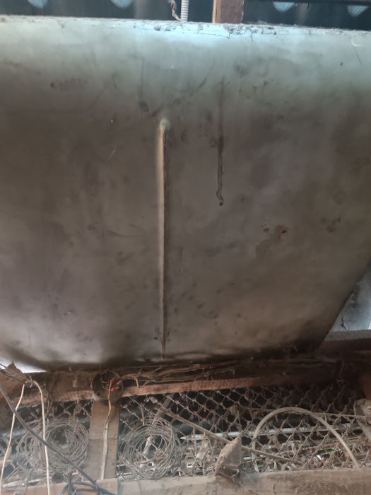 Продаю от москвича АЗЛК крыло дверь новые