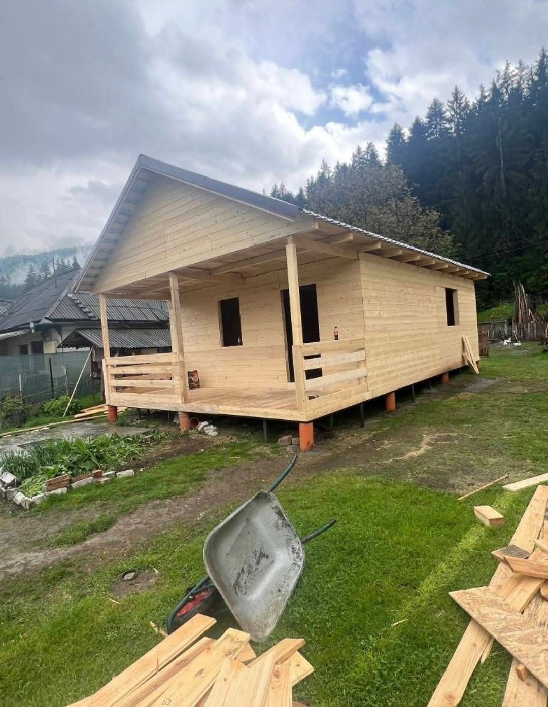 Executam Construim Case din structura de lemn si Cabane stil A Frame,
