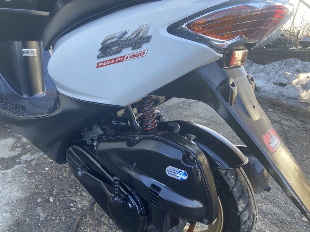 Продам японский скутер Honda dio z4