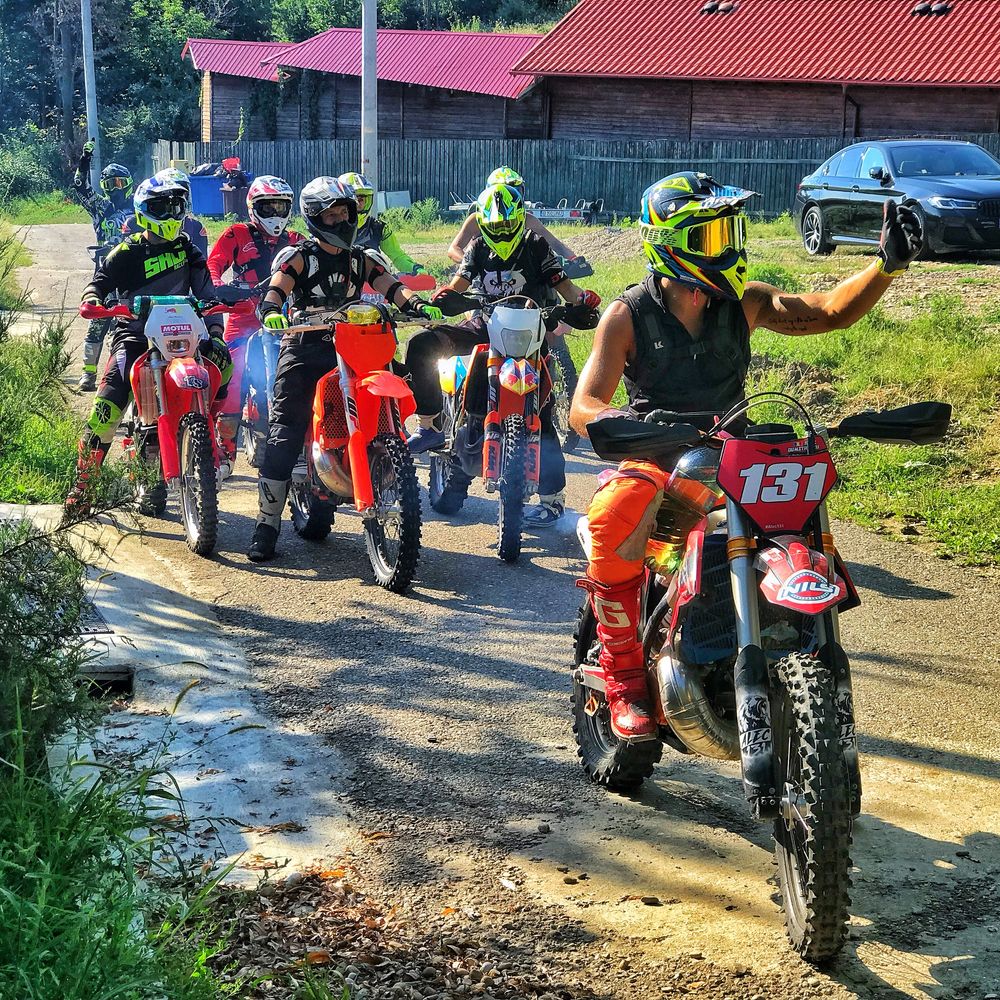 Școala / Ture Enduro Ktm / Husqvarna / GASGAS