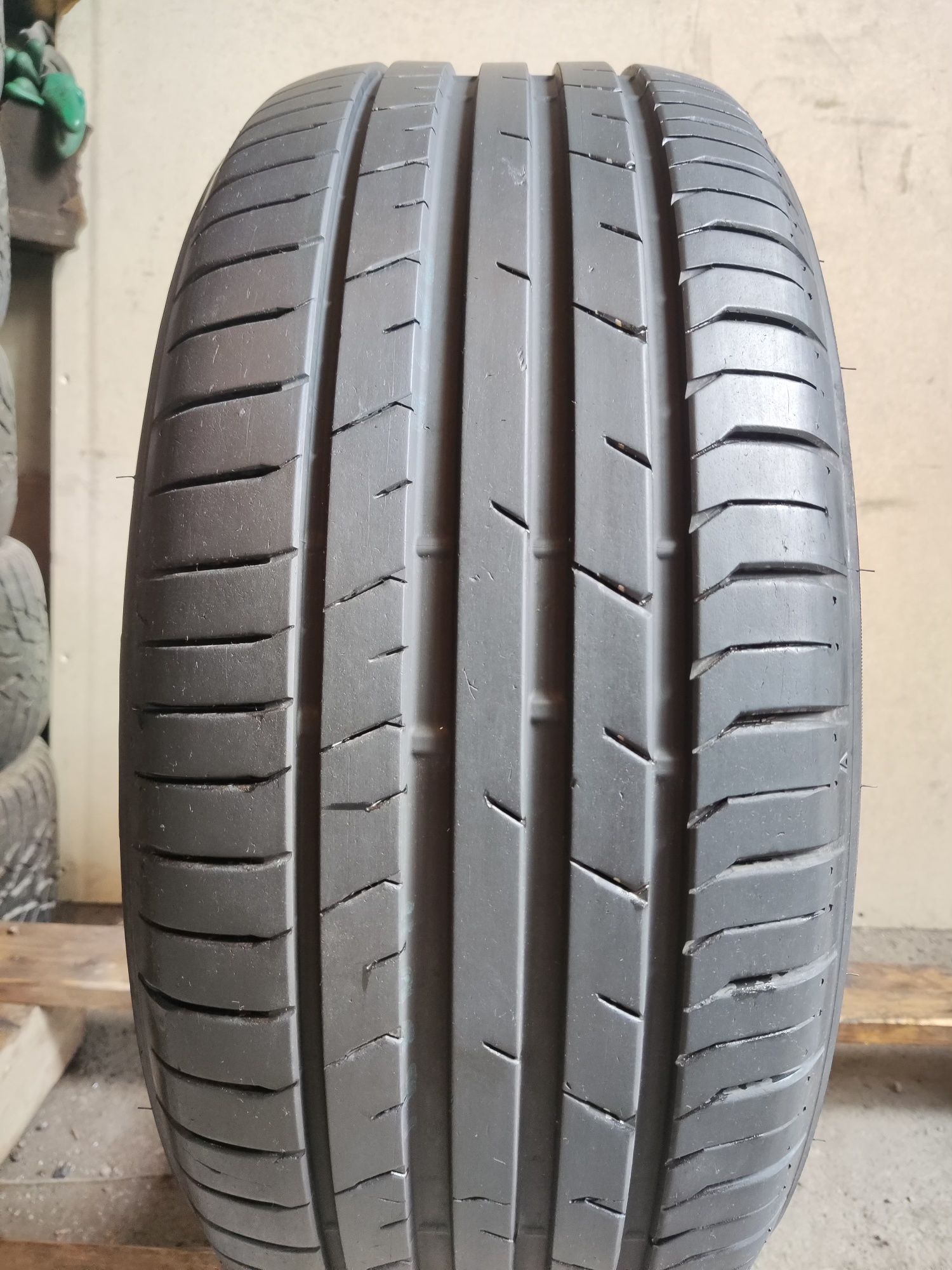 1бр лятна гума 225/50/17 Toyo Proxes Sport ,7mm грайфер