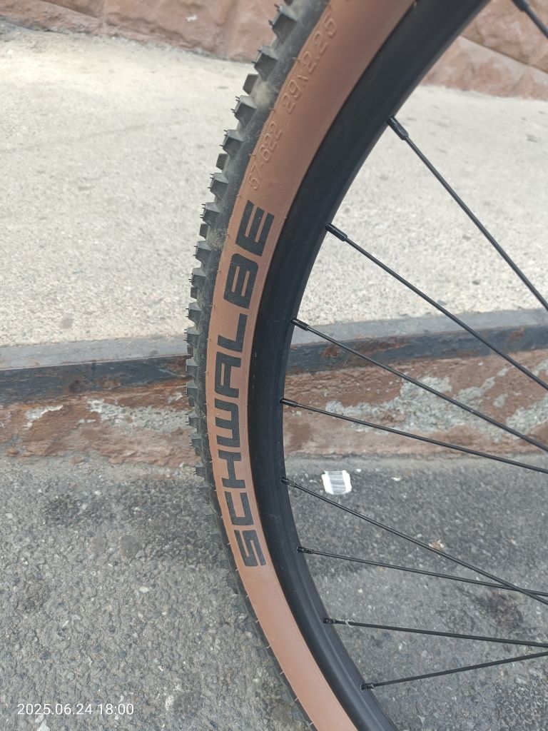 Bicicleta MTB Cannondale Trail 8