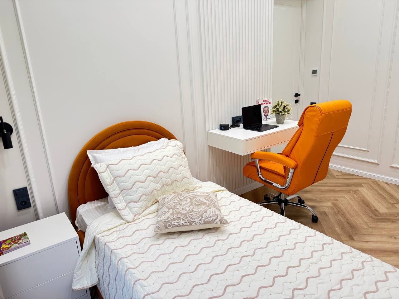 Mirabad Avenue Продается 3 комнатная квартира ремонт Гостиница Россия