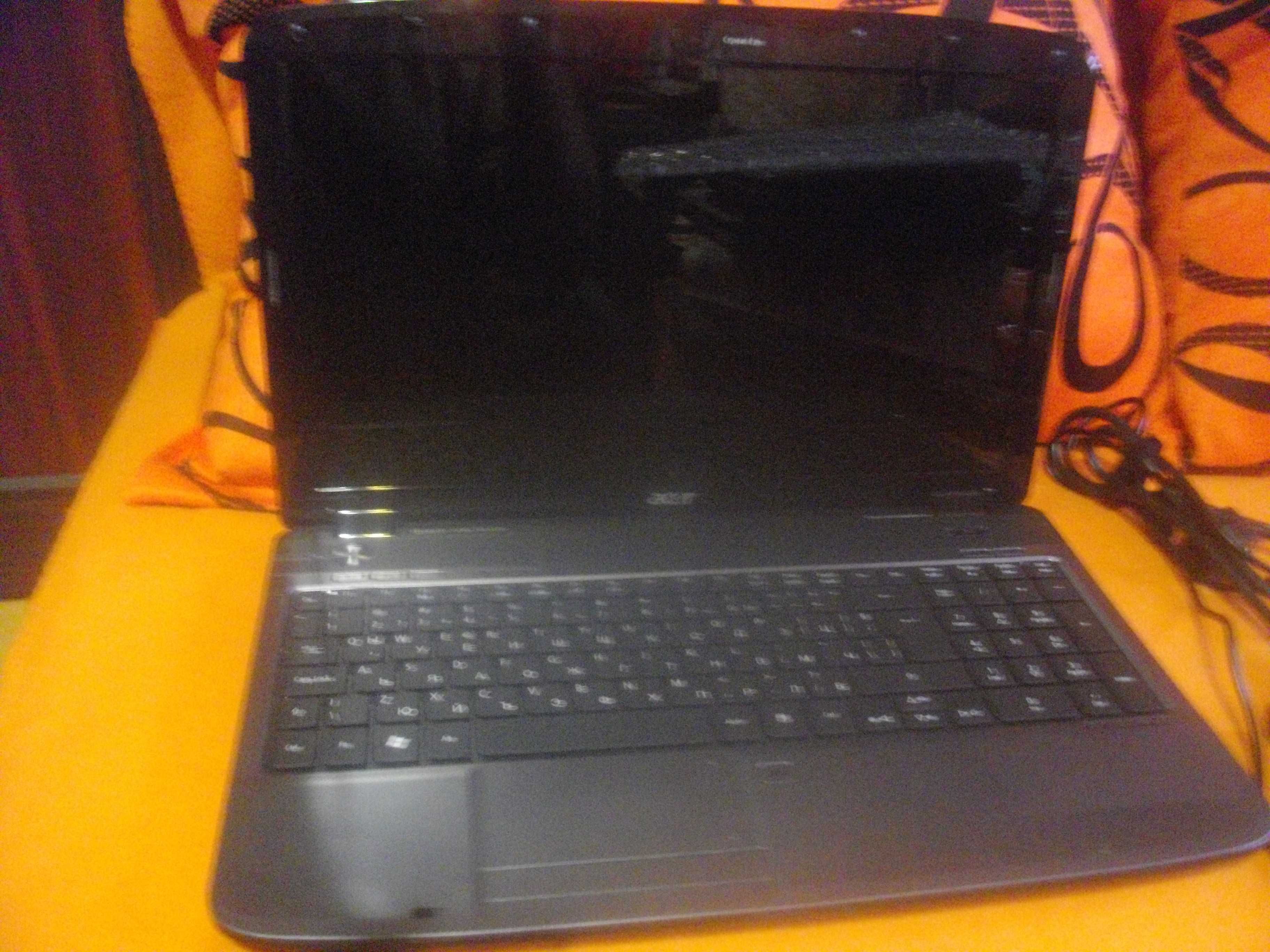 15,6" ACER Aspire 5536-Лаптоп-Отличен-RAM 4GB/HD 320GB/AMD Dual 2,1GHz