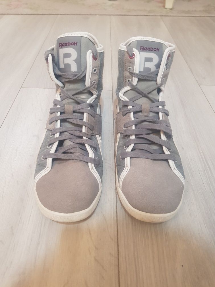 Дамски кецове Reebok