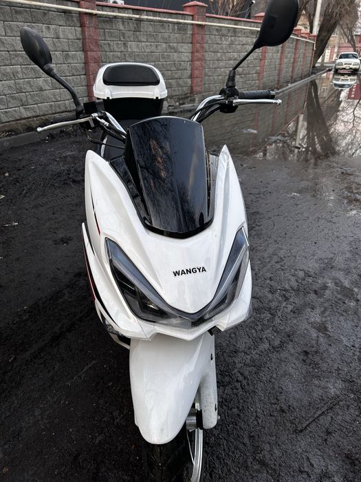 Продам мопед wangya 150 кубов, 11 милль пробега