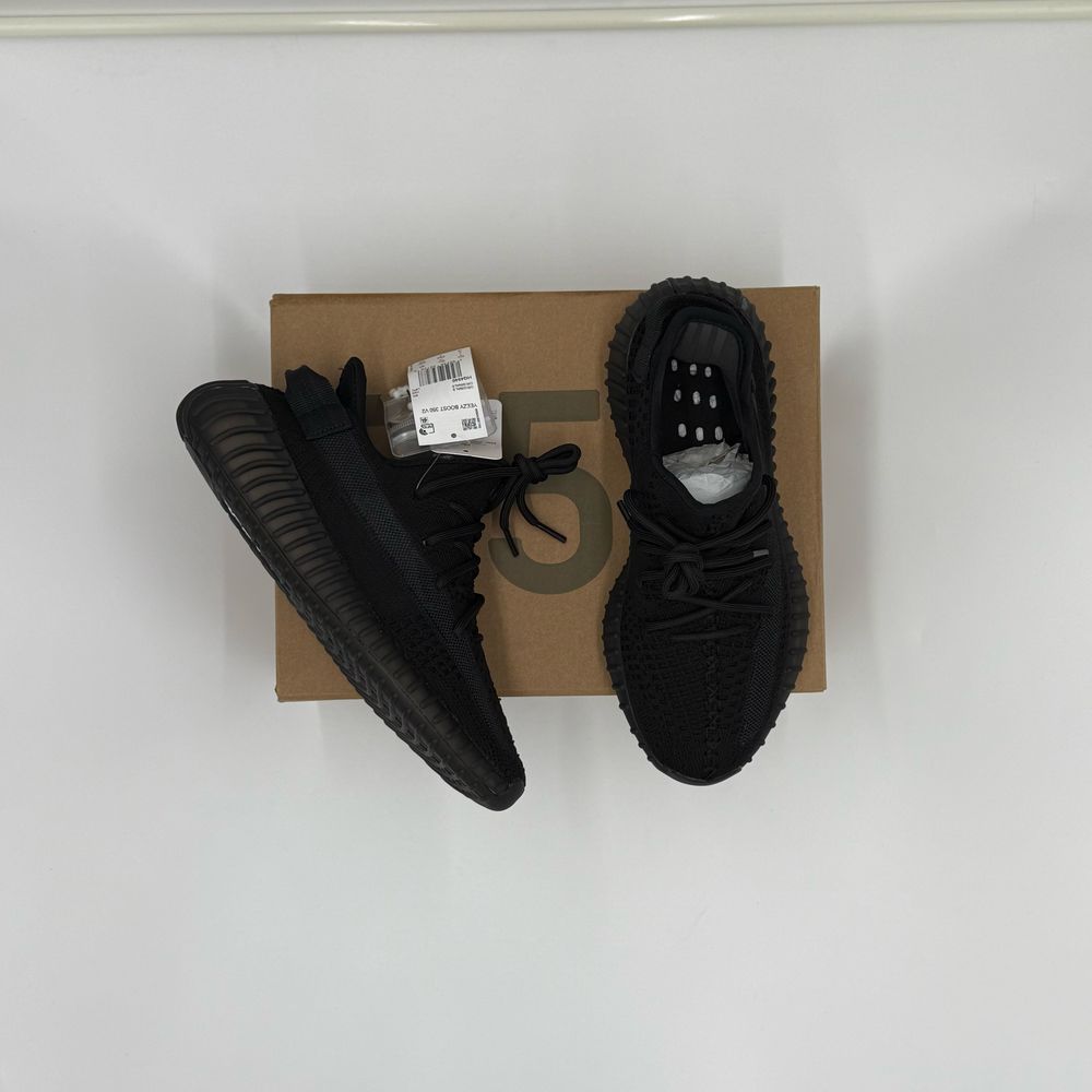 Adidas Yeezy Boost 350 V2 Black/Onyx - Marimi 38-49, Noi, Premium