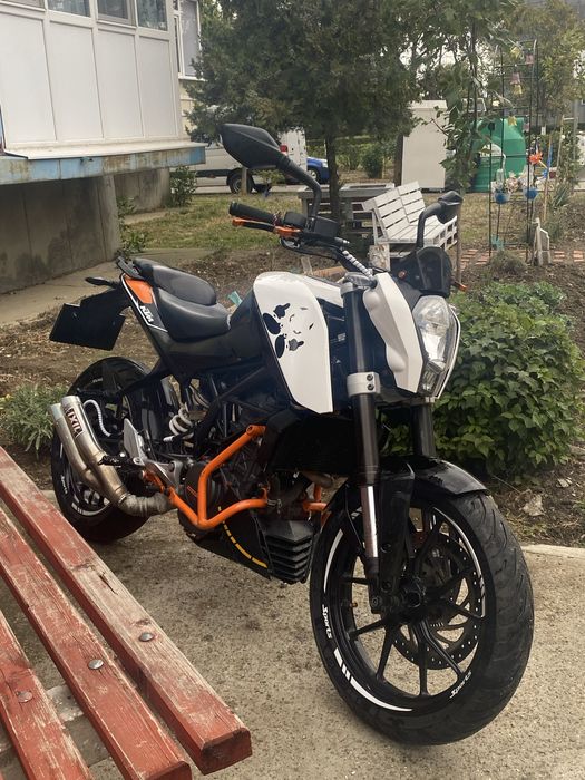 Vând ktm duke 125cc
