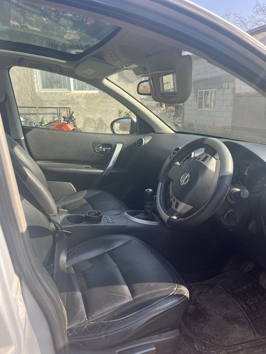 Vand nisan qashqai 1.5 dci 110 cp schimb cu atv