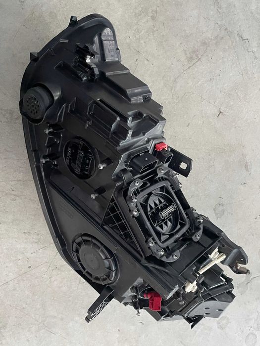 Far dreapta full led Audi A6 C7 cod 4G0941036 - vezi poze!!