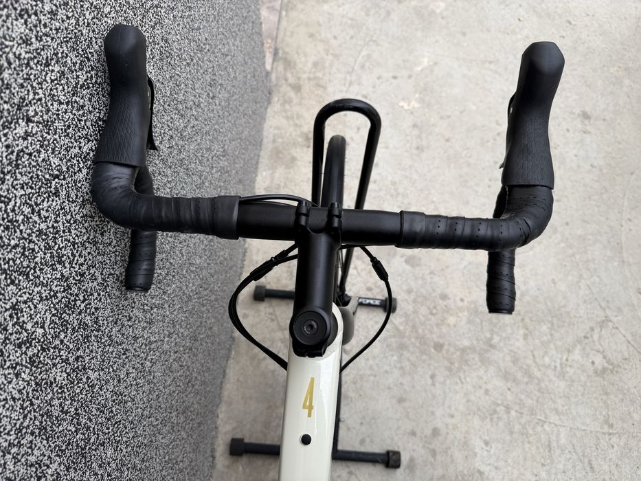 TREK DOMANE AL4 Gen 4 ERA White Шосеен велосипед 2024г. ПЕРФЕКТЕН