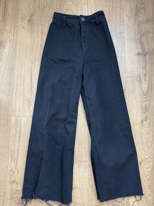 Дънки Зара разкроени