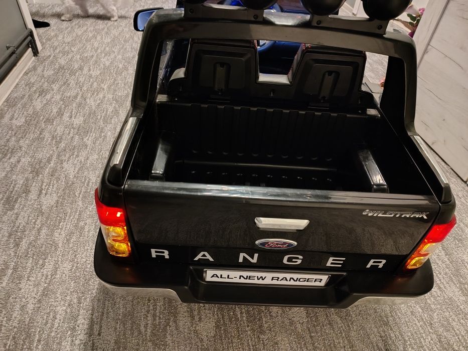 Masinuta electrica Ford Ranger