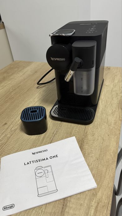 Delonghi Nespresso Lattissima One Resigilat