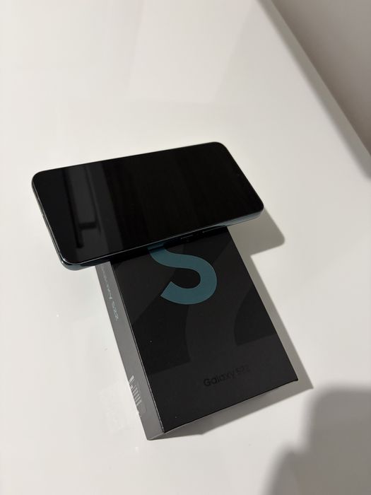 Samsung s22 128gb green