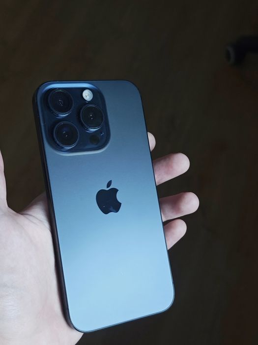 Iphone 15 Pro 256GB 77%