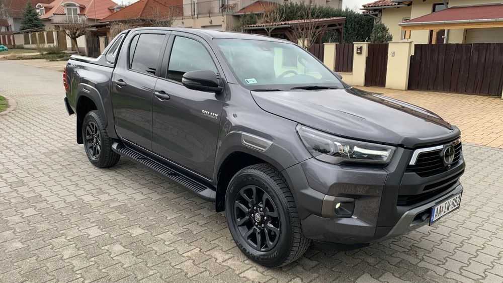 Toyota Hilux Toyota Hilux 2.8D-4D 4x4 Double Invincible Sport Netto Factura Externa