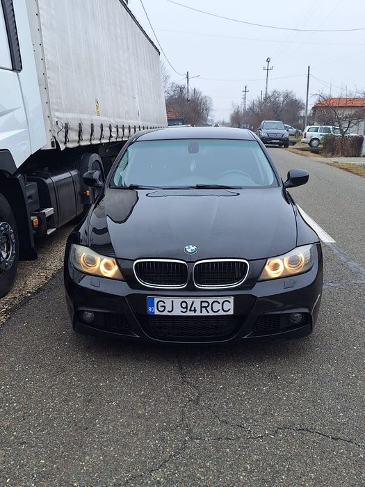 Bmw e90 facelift 184cp 2011,mașina personală de familie.