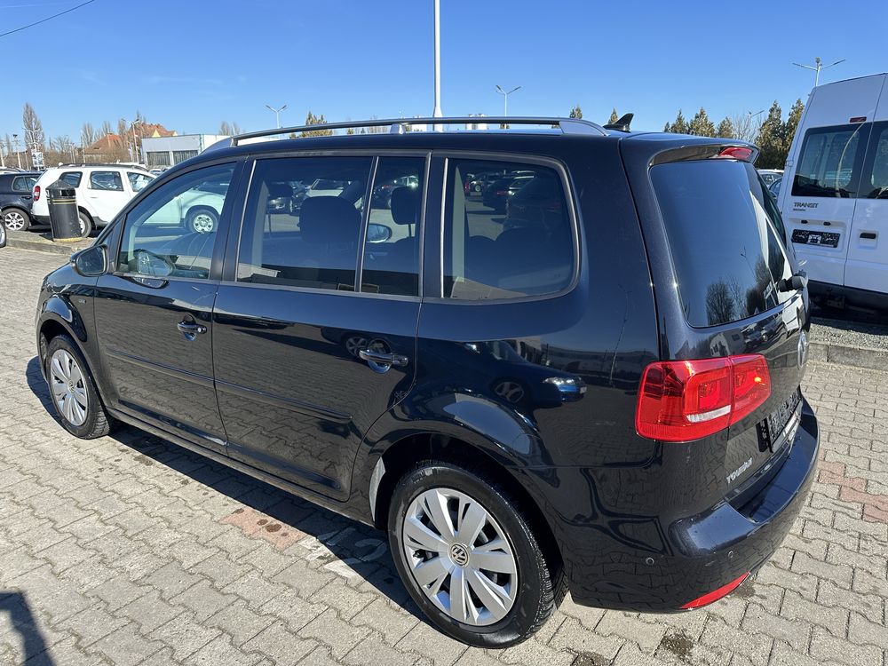 VW Touran model Life 139 mii km