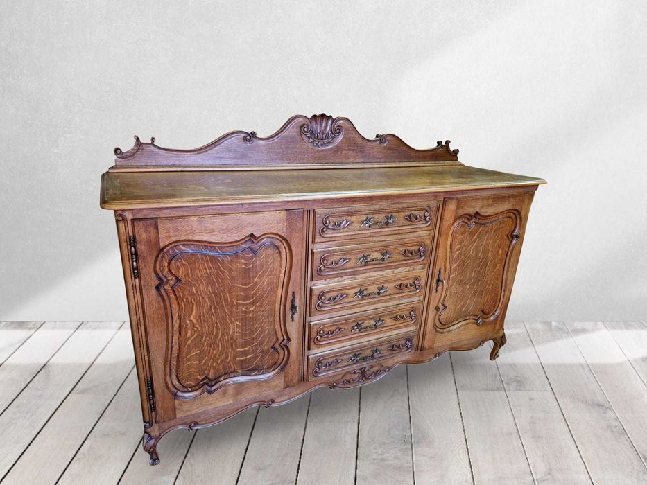Невероятно резбован контрабюфет дресоар тъмен дъб в стил "ЛУИ XV"