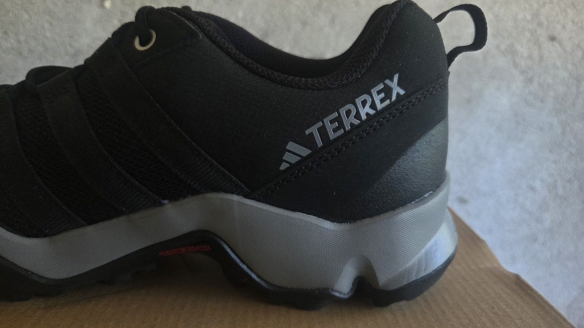 adidas terrex ax2r k нови оригинални