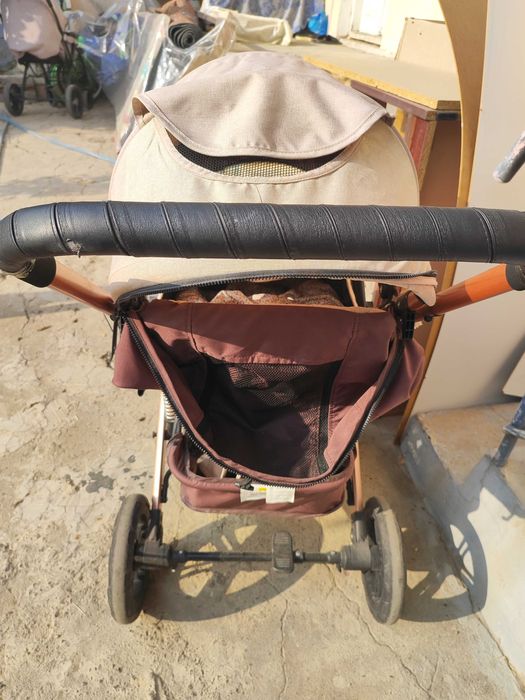 Фирменная коляска