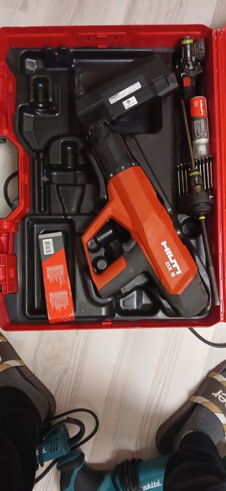Vând picamare HILTI TE 700 AVR  picamar  WACKER  NEUSON