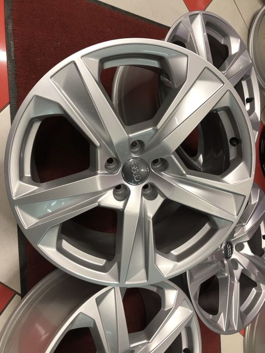 Джанти 19 цола Нови Оригинални 5х112 Audi A4 A5 A6 A7 A8 Q5 VW Passat