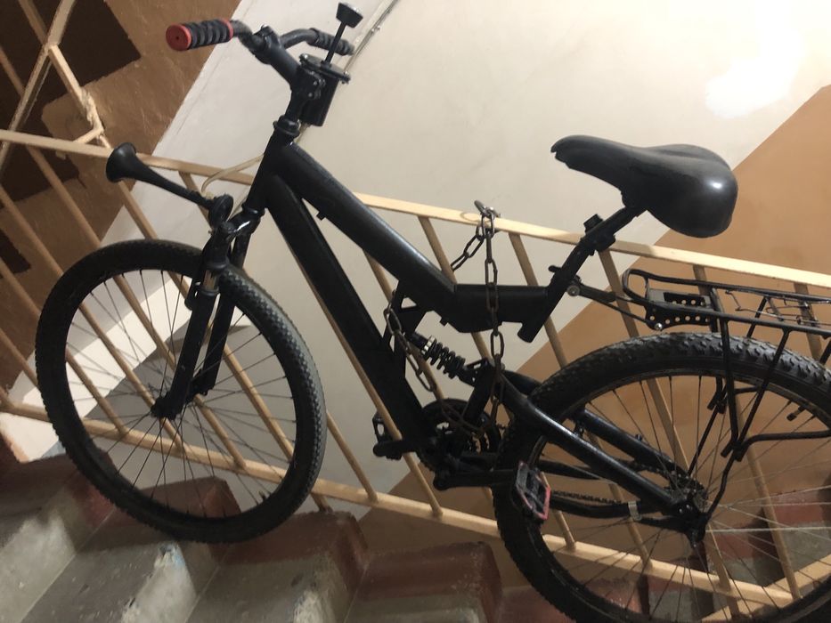 Продается велосипед 26 горный двух подвесный