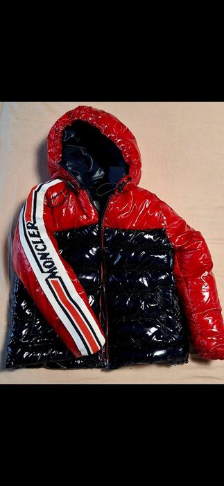 Geaca Moncler 2-3 ani