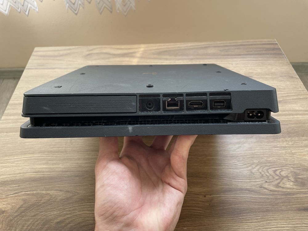 Playstation 4 slim 500GB