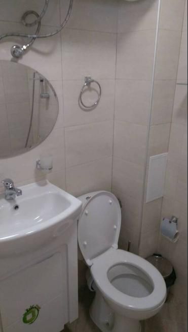 Дава се под наем Едностаен апартамент в Пловдив, Център - 48 кв.м за 275 € - Снимка #4